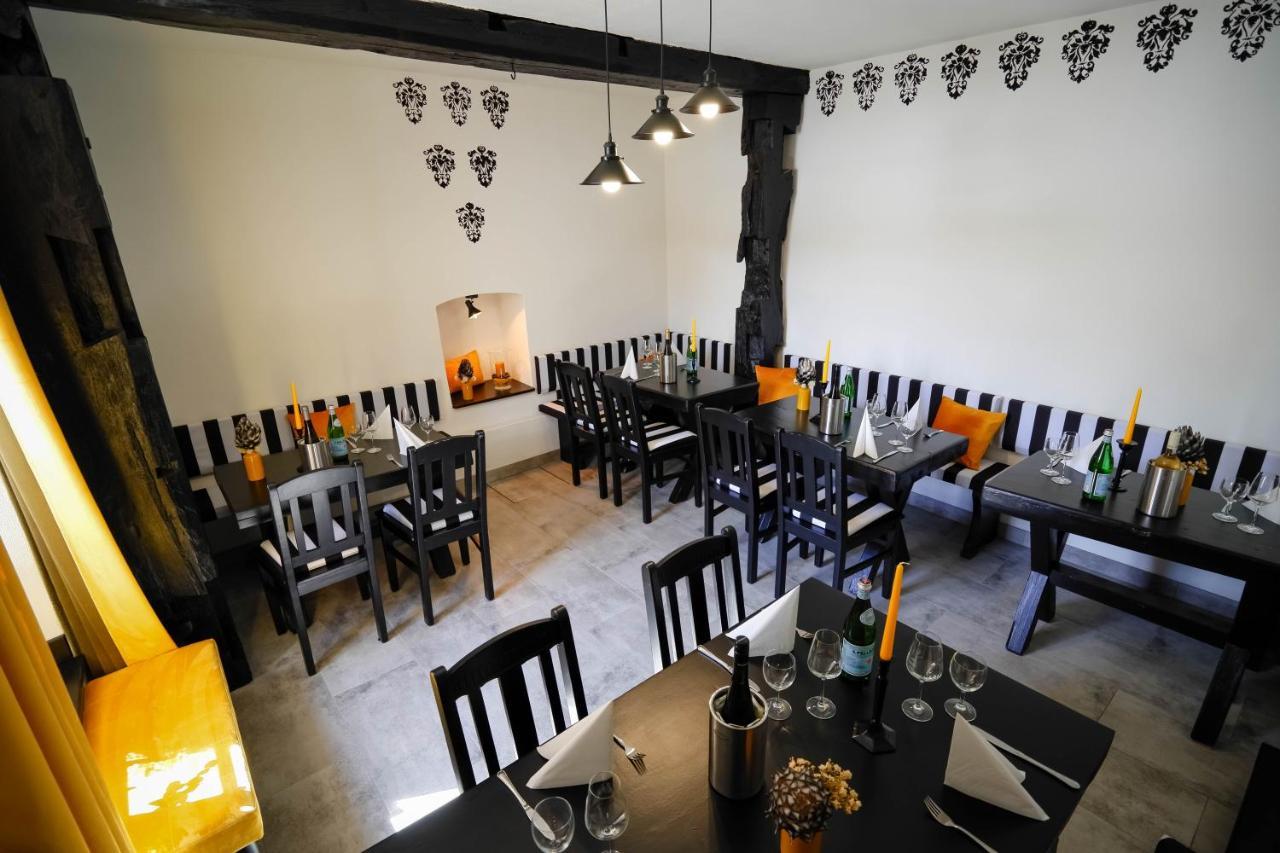 Hotel Klostermuehle Siebenborn Maring-Noviand Bagian luar foto
