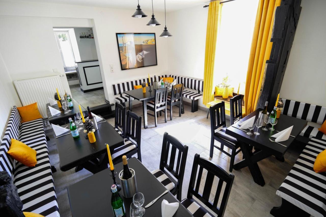 Hotel Klostermuehle Siebenborn Maring-Noviand Bagian luar foto