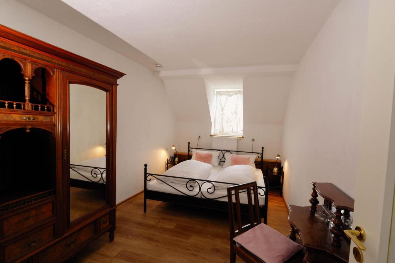 Hotel Klostermuehle Siebenborn Maring-Noviand Bagian luar foto