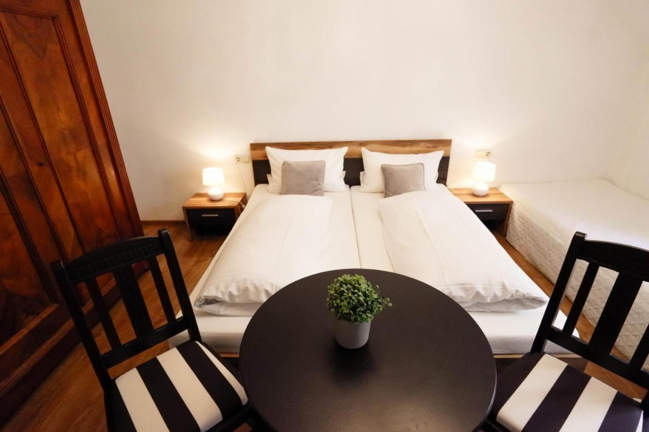 Hotel Klostermuehle Siebenborn Maring-Noviand Bagian luar foto